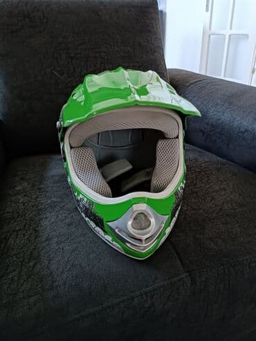 Kaciga, Upotrebljenо na lalafo.rs Kaciga, Upotrebljenо