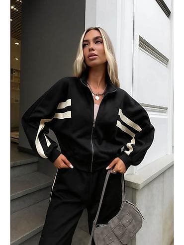 blondy sakoi: 08. Komplet trenerka koja ce vas oduševiti💫 Vel: S M L XL Cena : 3.800 — 7