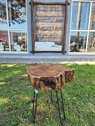 jysk sto za kompjuter: Klub sto napravljen od unikatnog panja Dimenzije: 43x41 H 46,5 — 1