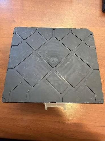 čekrk za auto: BODY CONTROL MODULE ZA VOLKSWAGEN GOLF 7, TIGUAN - 5Q0937084CJ | — 3
