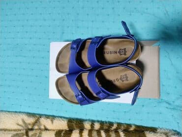 pantalone od vestacke koze: Sandale, Grubin, 42 — 1