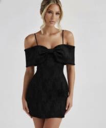 maya deluxe haljine: 3250
Si — 4