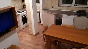 stanovi prodaja vrsac: 3 sobe — 7