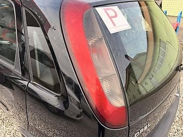 opel corsa prodaja: DELOVI ZA OPEL CORSA C 1.2B 2004. GOD — 4