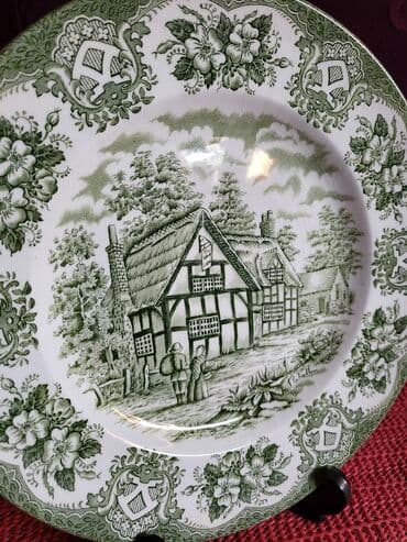 tanjiri od porcelana: Tanjir nov rucno graviran Engleska Staffordshire 70te. Tanjir nigde — 4