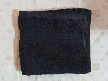 set kljuceva cena: Monochrome, color - Black — 1