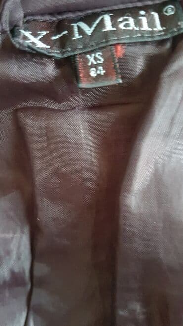 Rolke: Jakna,dva puta obucena,velicina XS mada moze i kao S. Spolja je — 6