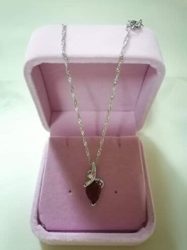 srebrna ogrlica sa krsticem: 800 — 11