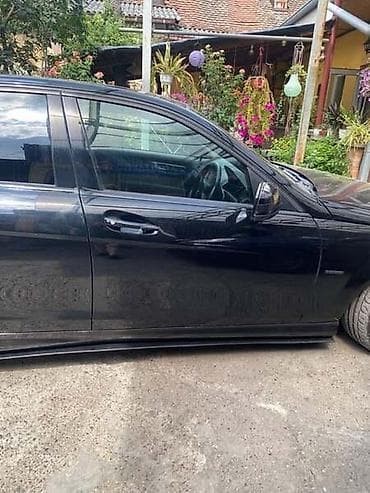auto crni leskovac: DESNO KRILO W204 ZA MERCEDES BENZ C 160, C 180, C 200 . OD 2008. DO — 4