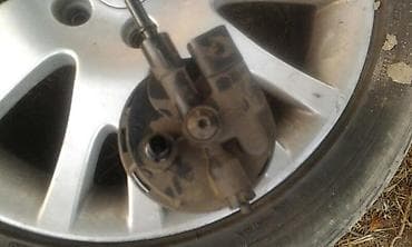 kamere za traktor: POSUDA FILTERA GORIVA ZA RENAULT LAGUNA OD 2000. DO 2003. GOD — 1