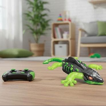 paketici za decu cena: Hex Bots Wall Crawler Gecko, daljinski upravljani robot gušter Penje — 2