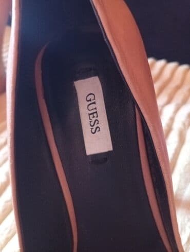 ženske mokasine metro: Pumps, Guess, 39 — 1