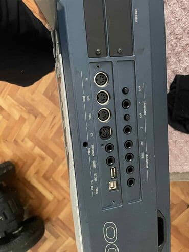 Klavijatura korg 800 — 5