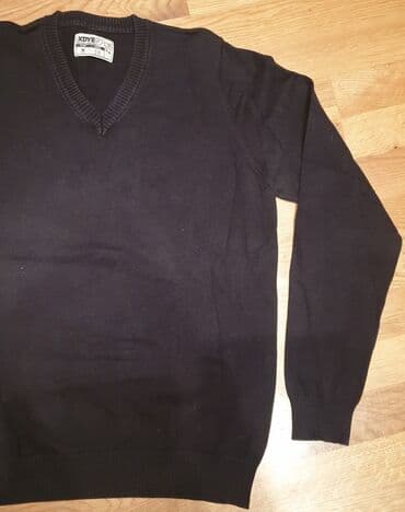 c a zimske jakne: Pull bear džemper uz telo V izrez za muškarce. Pazuh 48 cm, duzina — 3