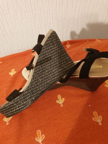 pantalone bez kaisa: Sandals, 41 — 6