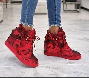 Crvene ženske patike sa skrivenom petom (wedged sneakers) - Moderan