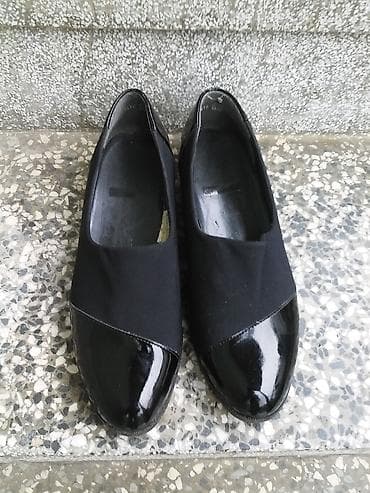 Cipele lak- elastin crne br.5,5 ili 38 prilagodljive uz nogu na lalafo.rs Cipele lak- elastin crne br.5,5 ili 38 prilagodljive uz nogu