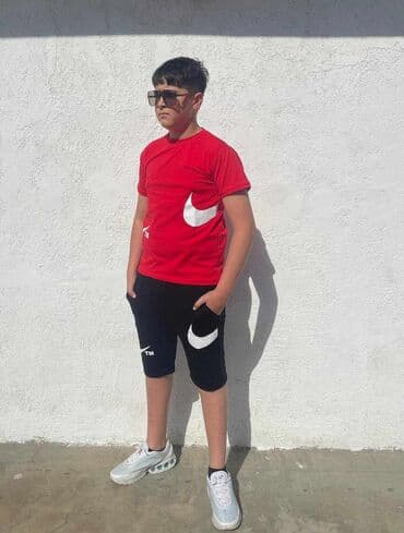 jakna sa dva lica zara: Set: T-shirt, Shorts — 1