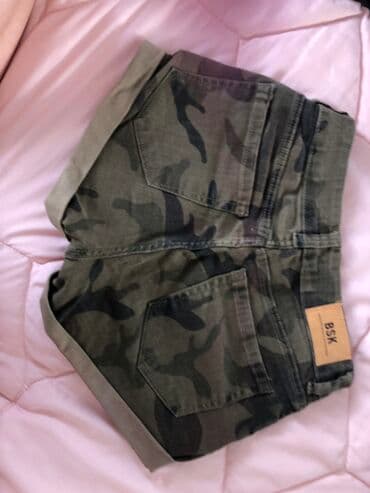 hummel zenske jakne: Zenski sorts bershka — 2