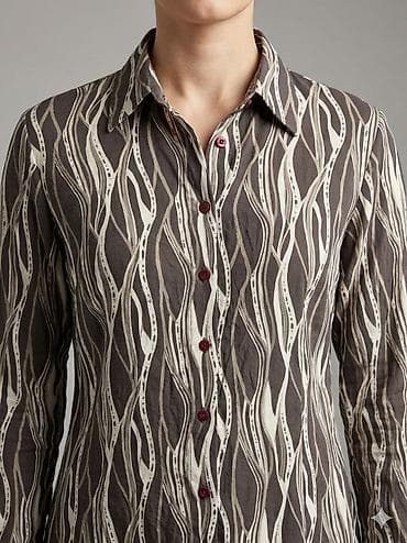 bodi s: Ženska košulja sa dugim rukavima i kragnom, izražajnog apstraktnog — 1