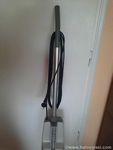 ventilator na vodu za baste: Stari, retro stapni usisivac Iskra 202 S . Nepoznato stanje,proveren — 4