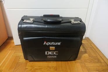 teget torbe: Medium suitcase, color - Black — 2