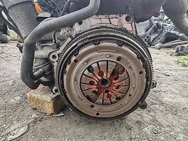 ZAMAJAC ZA VOLKSWAGEN GOLF 4 | Set kvacila za Golf 4 1.9TDI 4x4 90 i na lalafo.rs ZAMAJAC ZA VOLKSWAGEN GOLF 4 | Set kvacila za Golf 4 1.9TDI 4x4 90 i