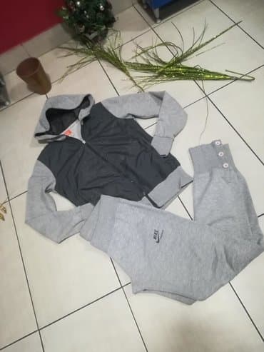 tech fleece sivi: Nike, S (EU 36), color - Grey — 9