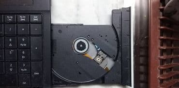 pegla za ves: Intel Celeron, 4 GB OZU — 8