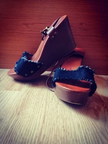 torbe b: Sandale, 39 — 6