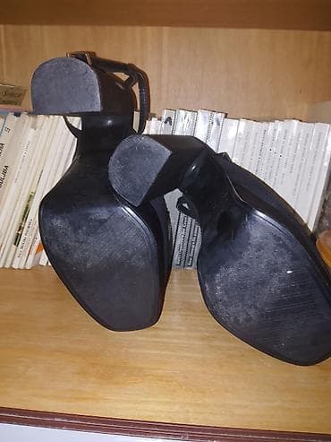 htz cipele: Crne platforme sa blok petom – ZARA - Brend: ZARA (utisnuto na — 3