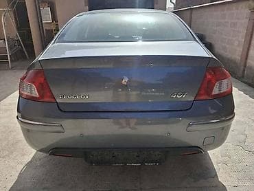 corsa c: STOP SVETLA ZA PEUGEOT 407 | Originalni polovni delovi za Peugeot i — 1