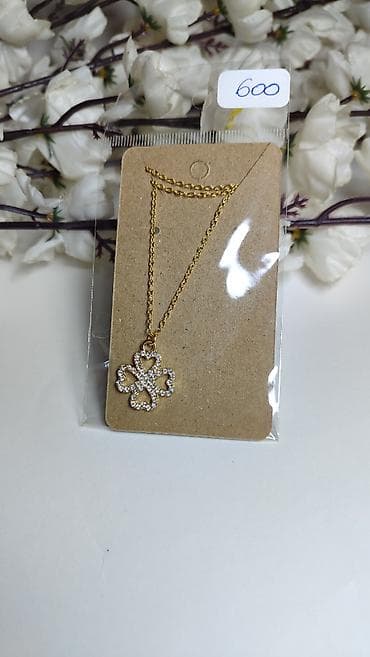 Ogrlica sa priveškom u obliku četvorolisne deteline - Lanac: zlatne