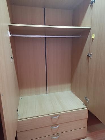 malm komoda: Garderober
200x200x60,5cm
Hitna prodaja 
Bg Banjica — 2