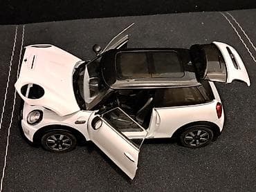mini skije: Mini COOPER S "White" 1:18 - NOVO NOVO! Model MINI COOPER S — 9