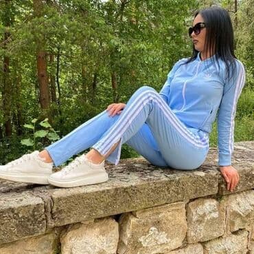 trenerke mokra likra prodaja: Mokra likra. Uzivajte u bojamaa 🩵🩷 Cena 3900 din S M L XL 2XL — 5