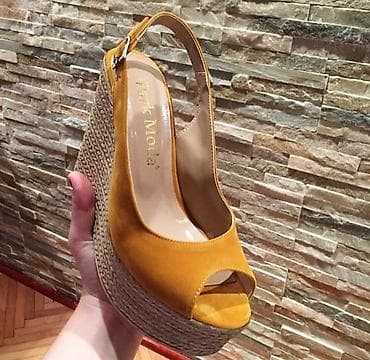 Sweatpants: Sandals, 38 — 2