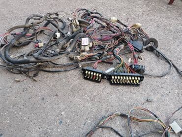 osigurac za instrument tablu: Instalacija kompletna Lada 21214 Niva 1.7i br.3. Polovna, ocuvana — 9