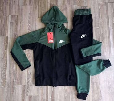 sergio tacchini komplet trenerke: Nike, Unisex — 4
