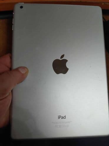 Electronics: Apple iPad tablet - Ekran: 9.7 inča (Retina), - Boja: srebrna — 4
