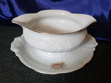 Antikviteti: Sosijera Wawel porcelan Poljska iz 70ih.godina. Porcelanska sosijera — 1