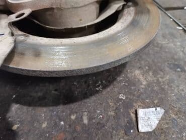 glavcina zadnjeg tocka zastava: Glavcina desnog prednjeg tocka Lada 2121,21213 Niva 24mm br.4 — 10