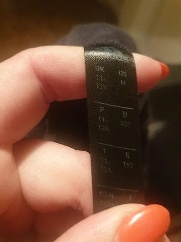 trenerke 14: Orginal adidas trenerke kao nove za uzrast 12 god. Dva para iste — 4