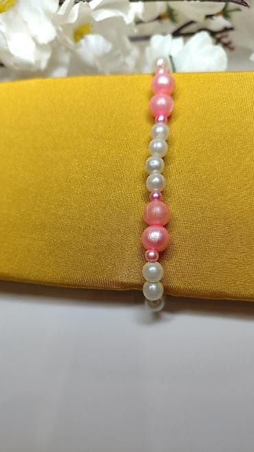 dzepni sat cena: Narukvica sa perlama – ručno nizane perle u kombinaciji belih “biser” — 1