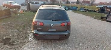 car buy: FIAT CROMA GEPEK VRATA | Gola vrata sa staklom. Polovni delovi za — 4