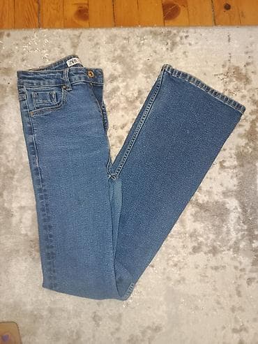 krem pantalone i plava kosulja: Zara ženske farmerke – zvoncare - Model: zvonaste nogavice, klasičan — 3