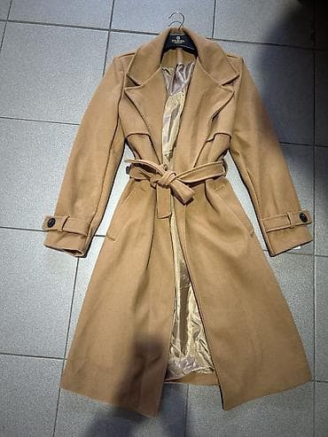 Kupaći kostimi: Elegantan kamel kaput sa kaišem Univerzalna vel - Klasičan, dugi kroj — 1