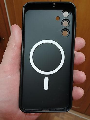 Kućni aparati: Maska za telefon sa MagSafe prstenom - Kompatibilnost: dizajn otvora — 1