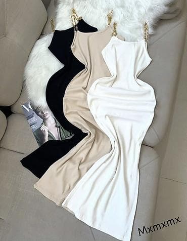 Venčanice i aksesoari: Rebrasta haljina 1800 din 

Duzina 140 — 3