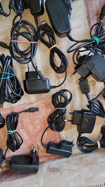 Lenovo: RAZNI MUSKI SATOVIJEFTINO za stare mobilne telefone, retro, cwna po — 11